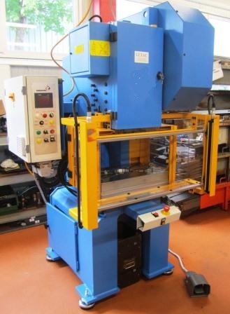 Exzenterpresse Exzenterpresse